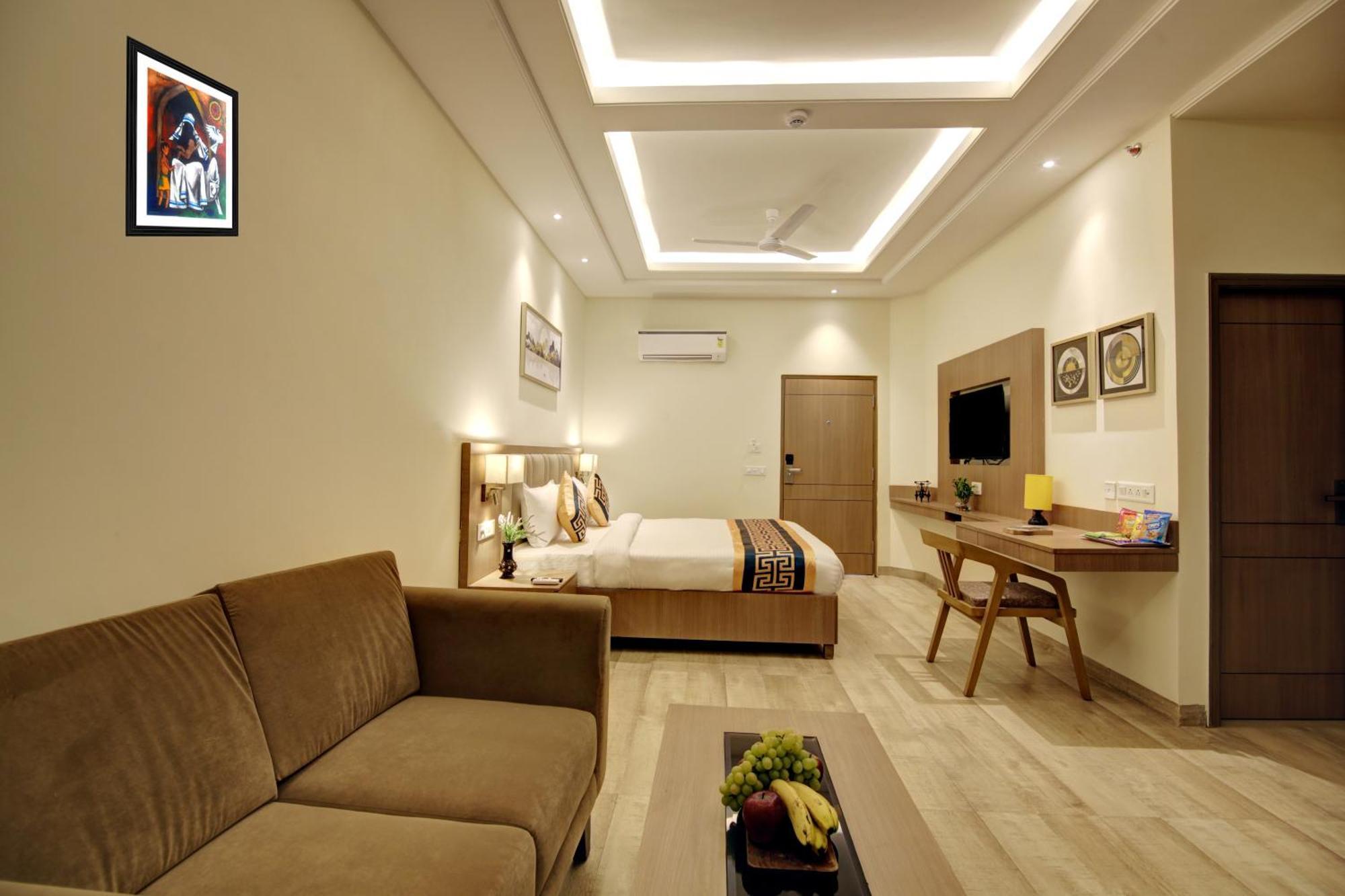 Airport Hotel Claytone Neu-Delhi Exterior foto