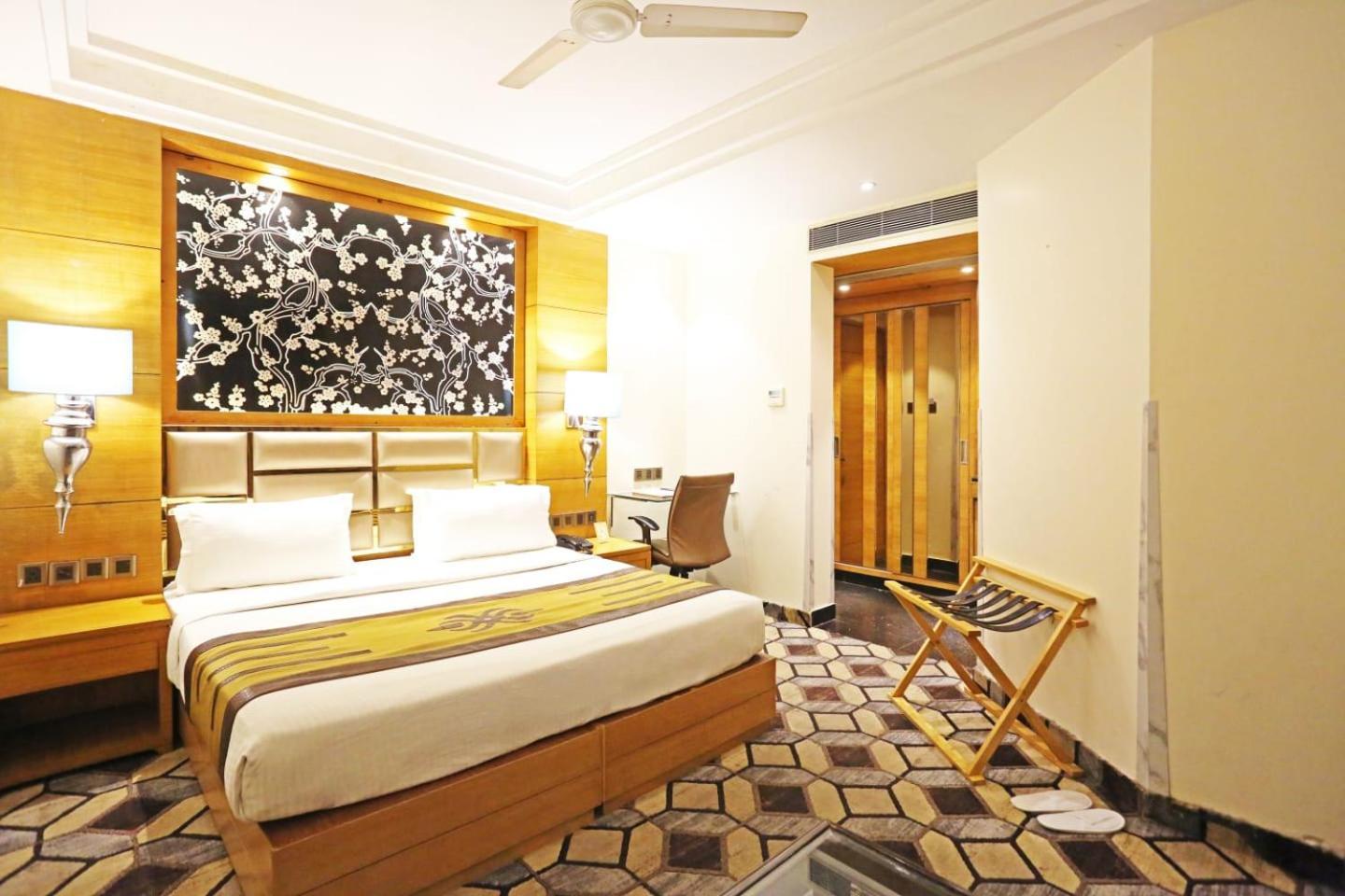 Airport Hotel Claytone Neu-Delhi Exterior foto