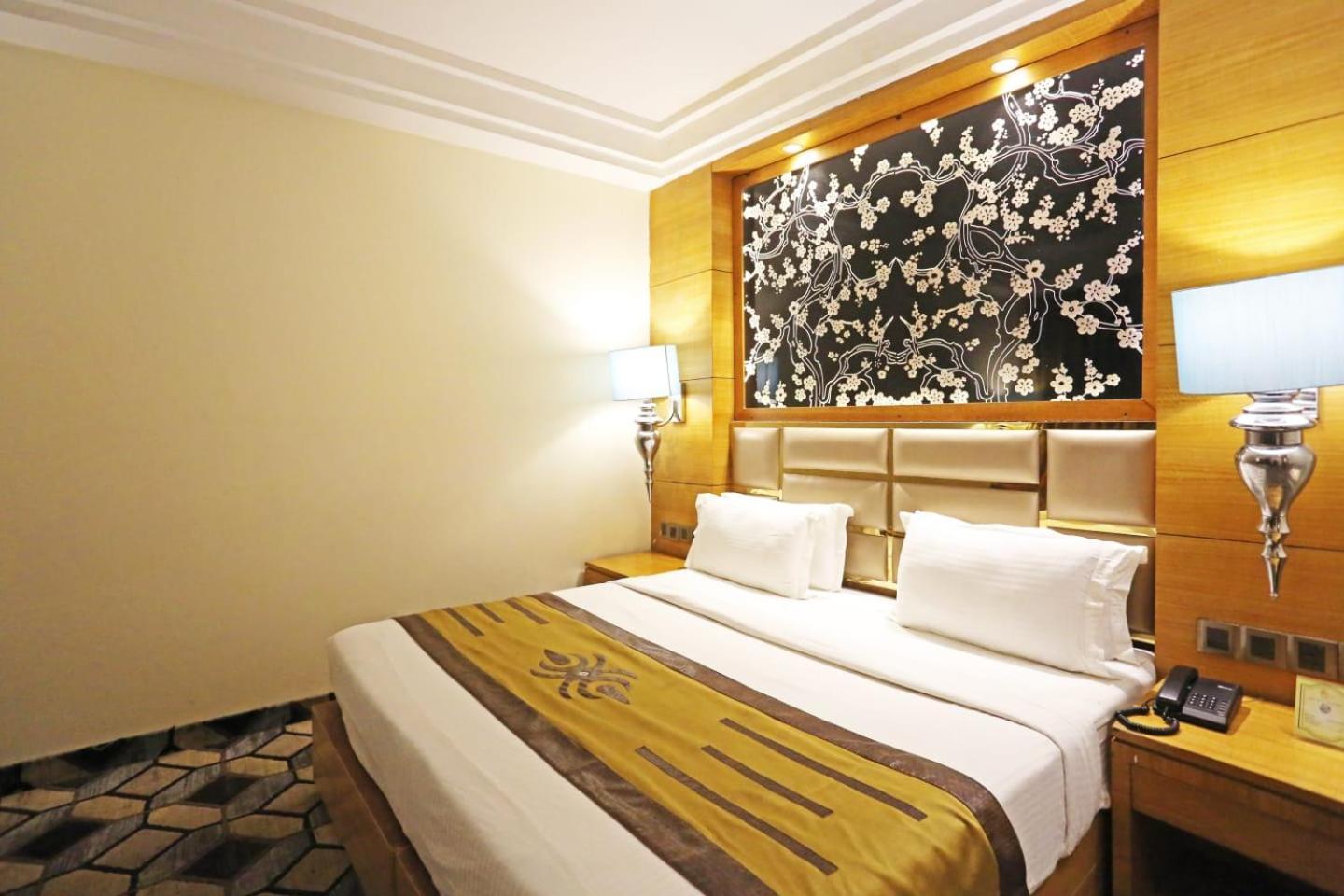 Airport Hotel Claytone Neu-Delhi Exterior foto