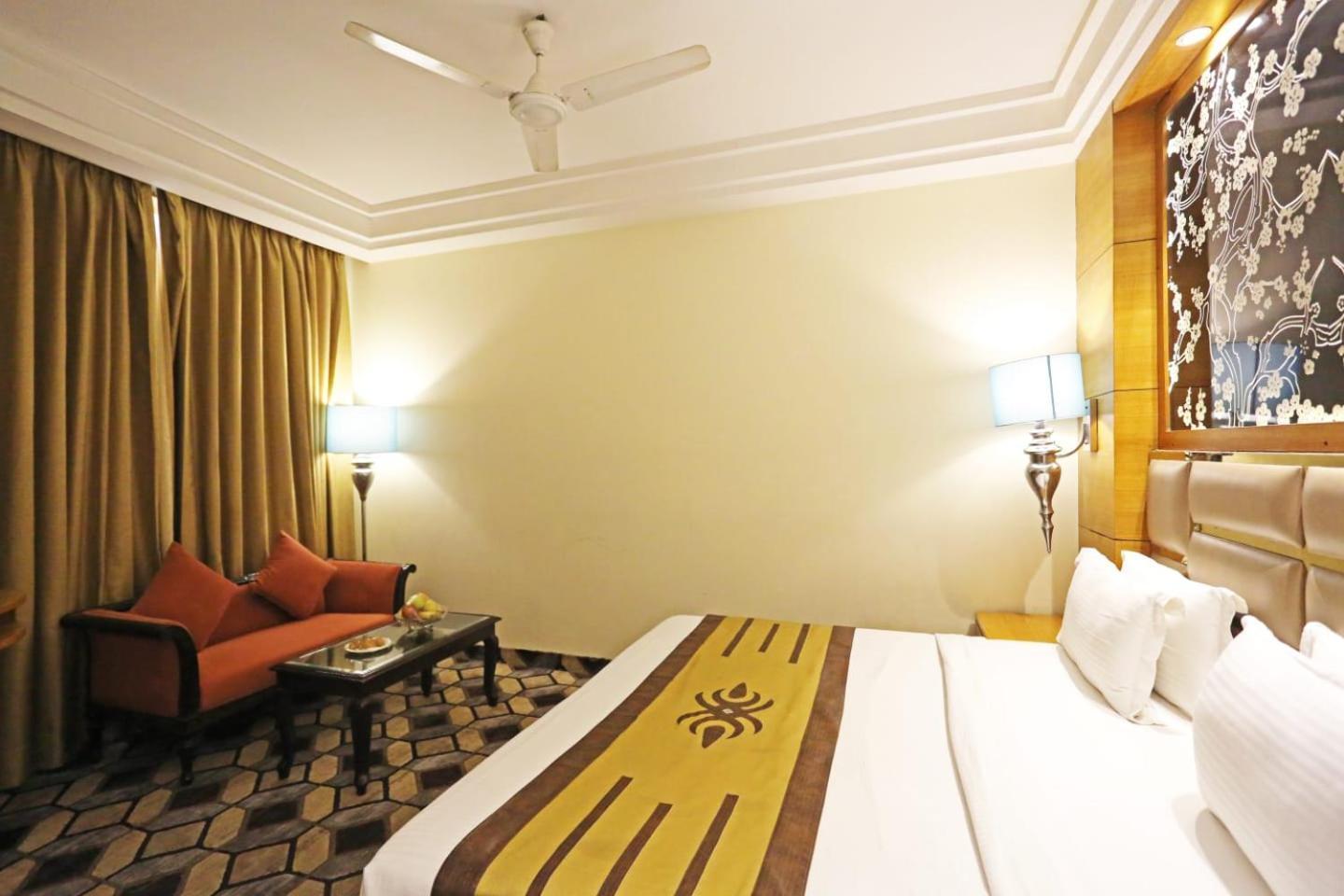 Airport Hotel Claytone Neu-Delhi Exterior foto